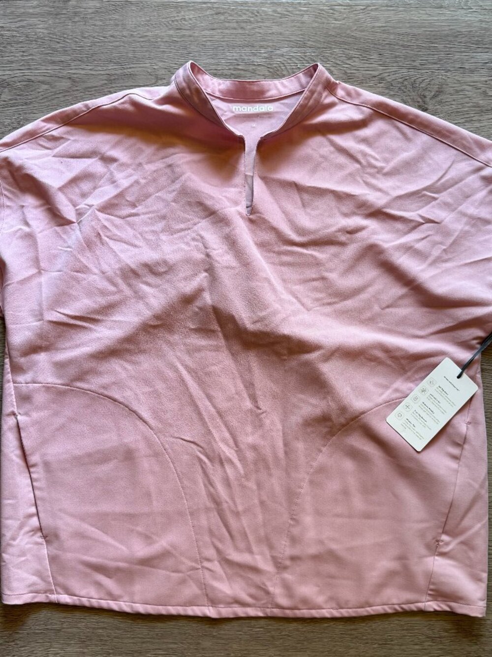 Mandala Scrub Set in Pink Pearl NWT - Picture 2 of 10